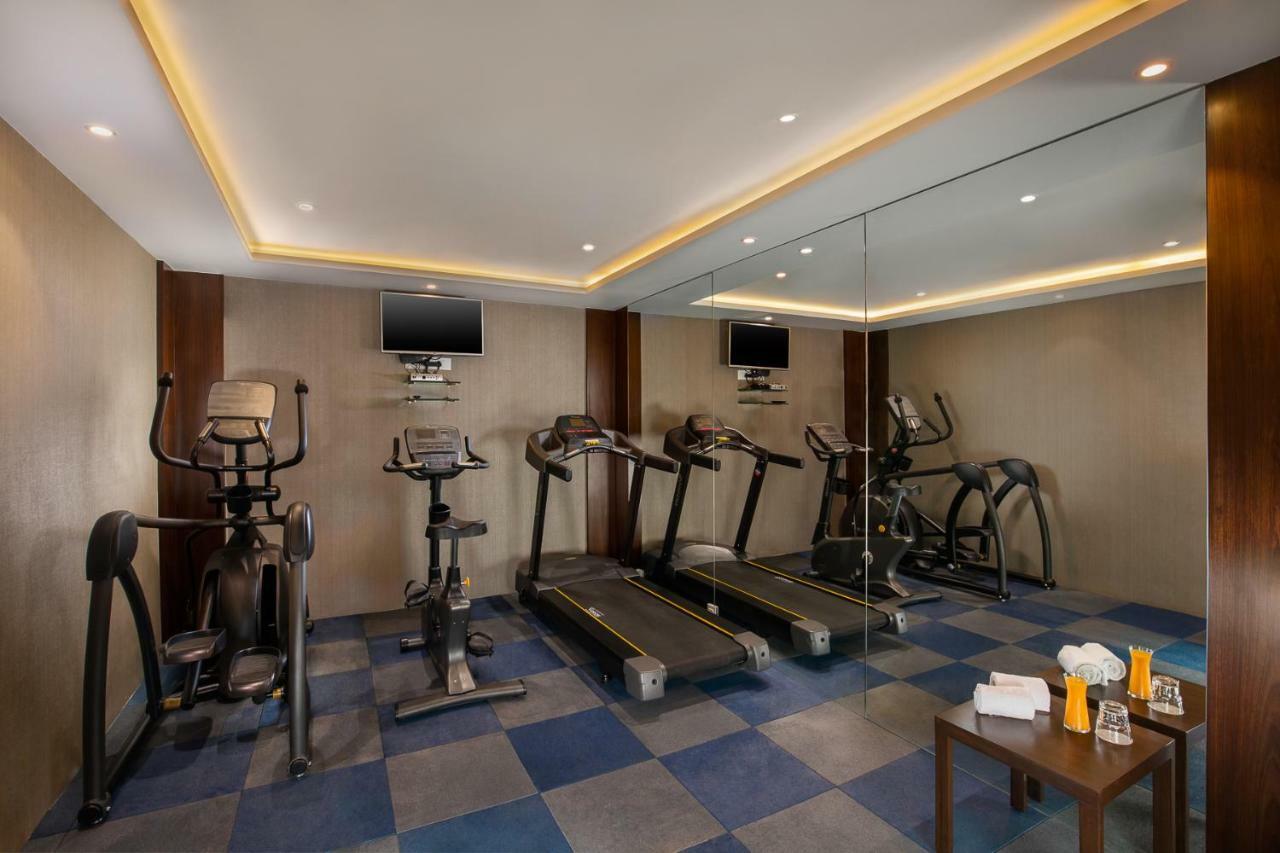 Nirvana Sarovar Portico Gorakhpur Exterior photo